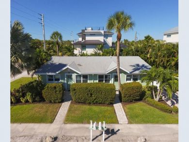 Holmes Beach 3  Bedroom Cottage One Block to Beach